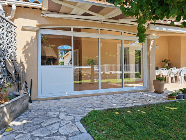 Fermeture de terrasse à Aubagne